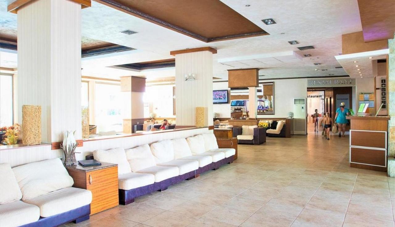 Grenada - Menada Apartments Slantchev Briag Extérieur photo